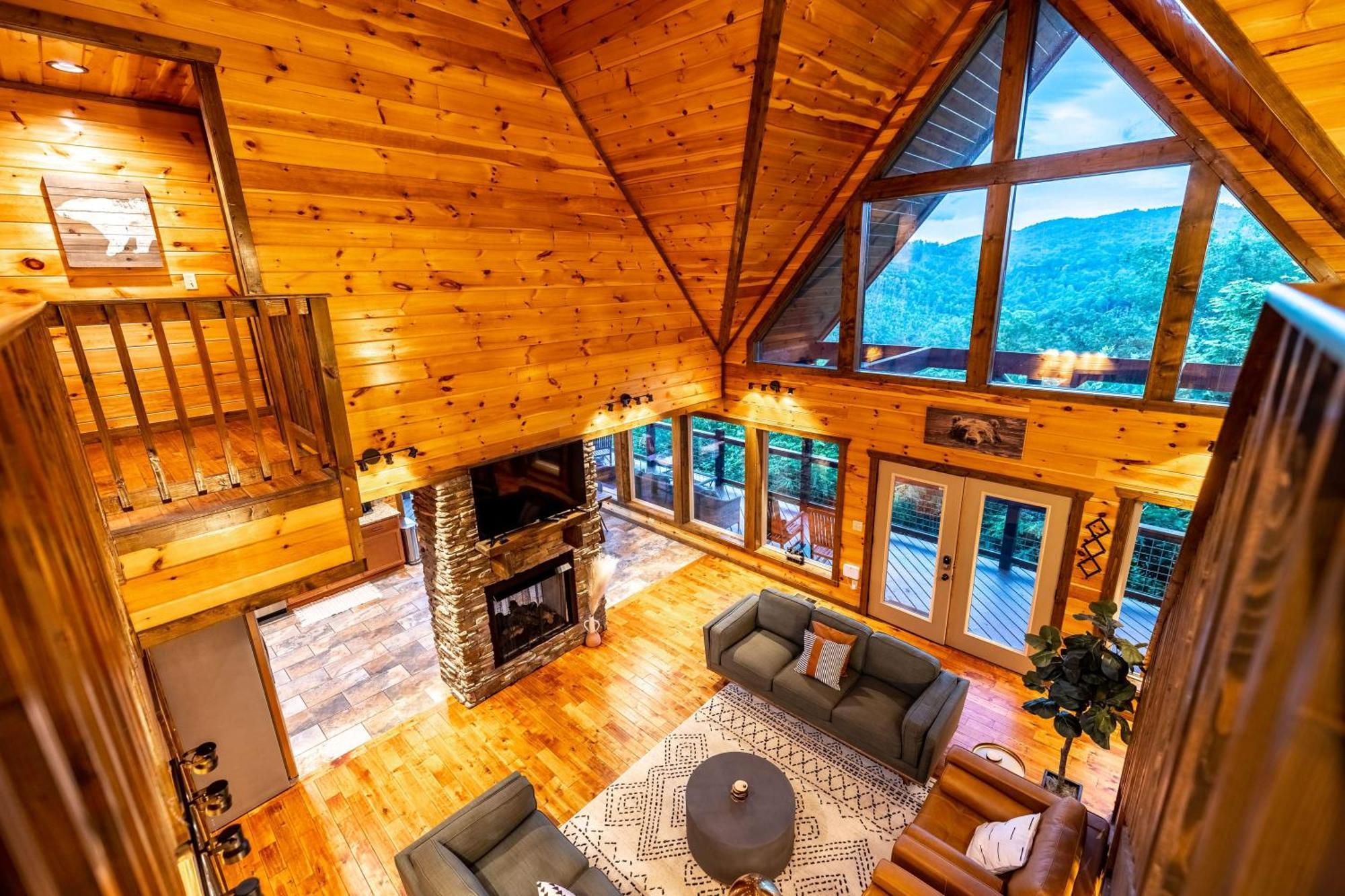 The Solstice - Amenities Galore Mountain Retreat Gatlinburg Zewnętrze zdjęcie