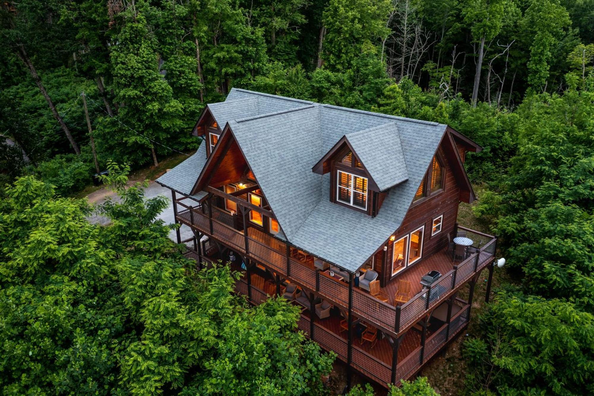 The Solstice - Amenities Galore Mountain Retreat Gatlinburg Zewnętrze zdjęcie