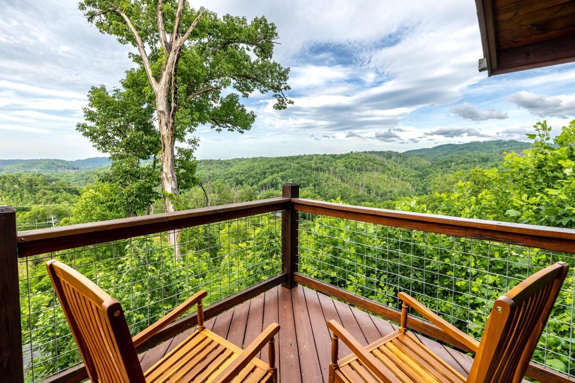 The Solstice - Amenities Galore Mountain Retreat Gatlinburg Zewnętrze zdjęcie